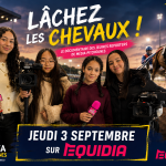 Les quatre jeunes reporters de Média-Pitchounes avec leurs caméras et microphones lors du tournage du documentaire Lâchez les chevaux
